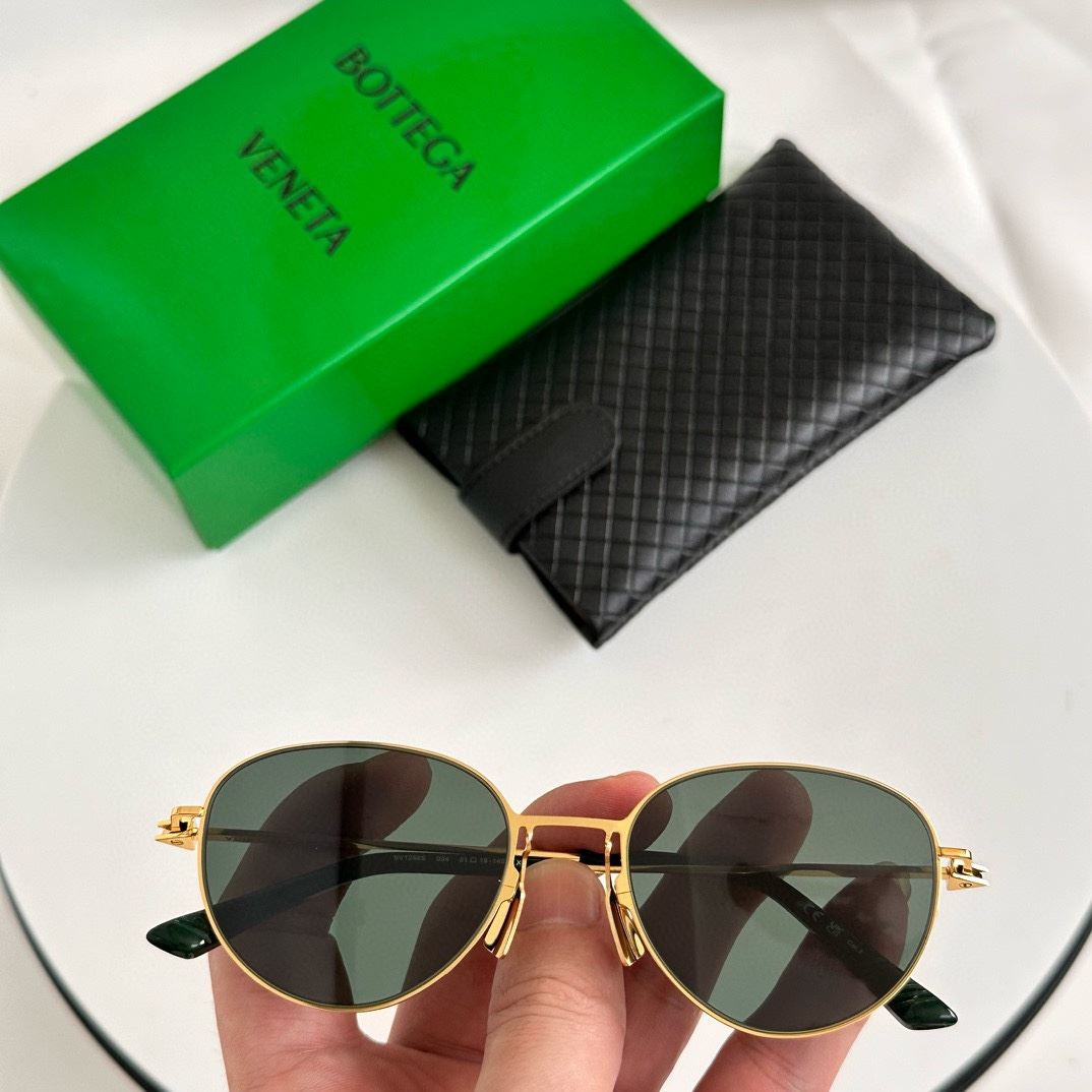 Bottega Veneta Sunglasses